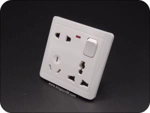 3 Gang Universal Switched Socket