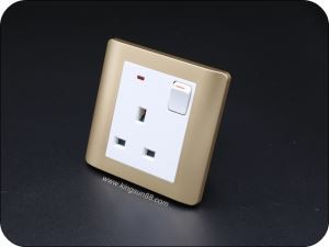 Сокет за UK 13A
